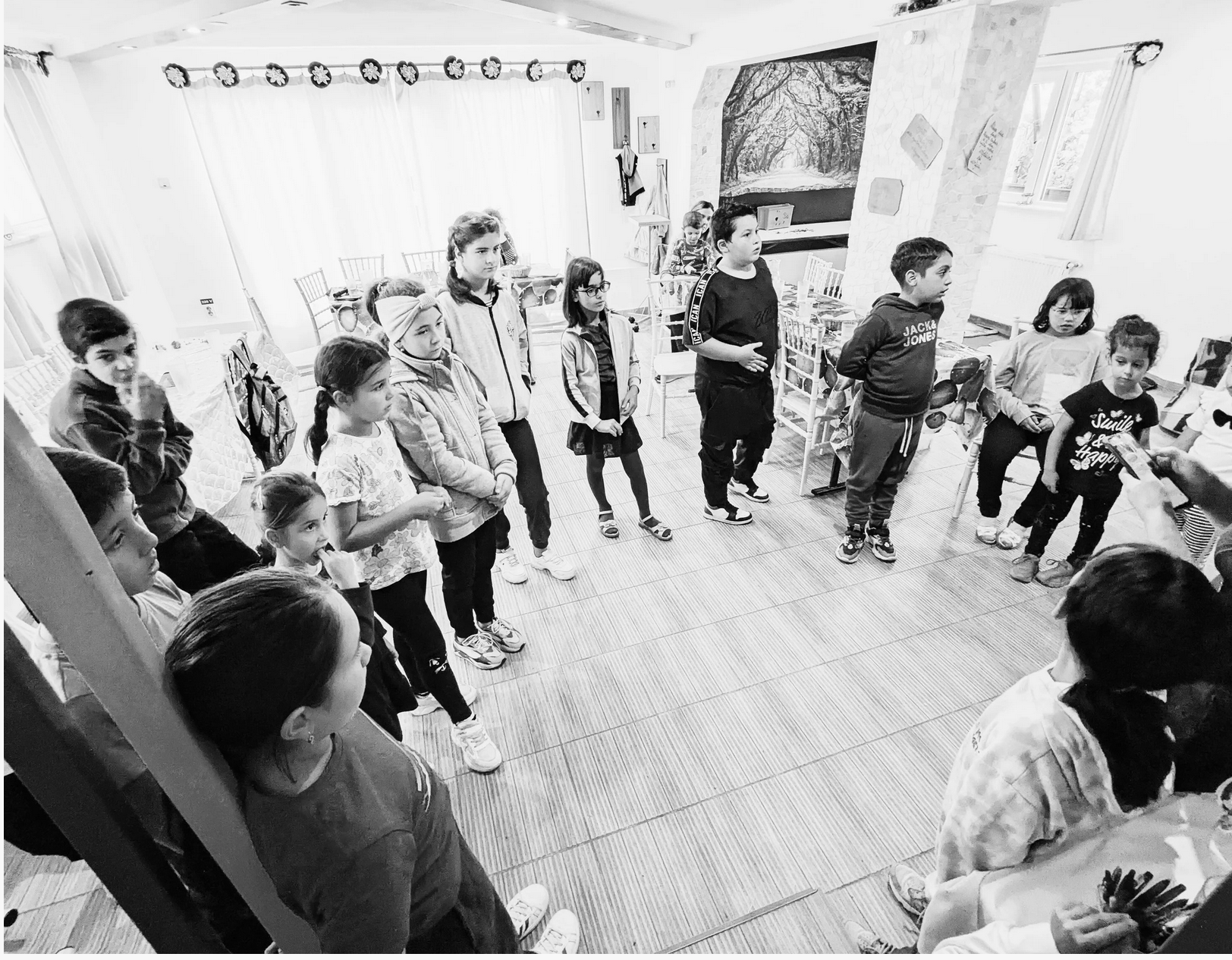 Brăduț cu Minte – copii la activități